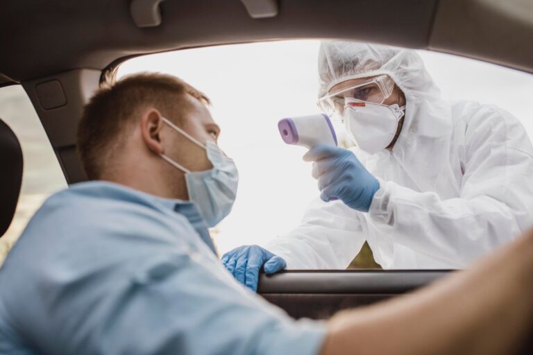 Advierten un aumento “nunca visto” de gripe H3N2 y el colapso del sistema sanitario